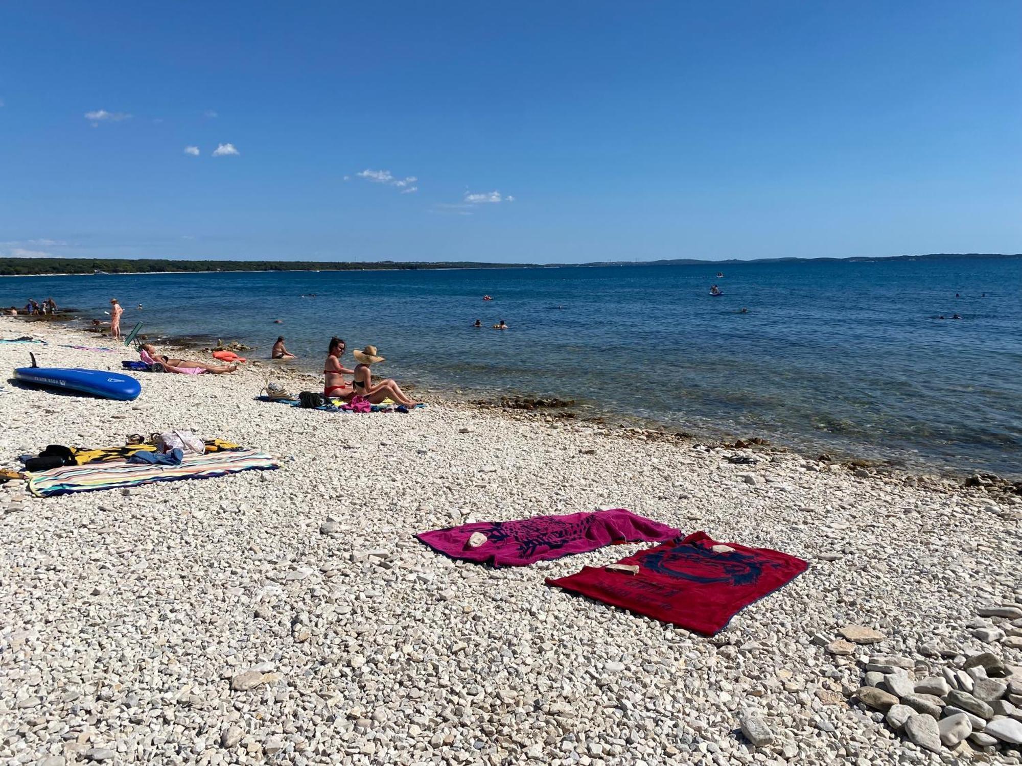 Apartments Villa Leonard - Modern Stay With Private Rooftop Jacuzzi & Sea Views, Barbariga, Vodnjan, Istria, Croatia Eksteriør billede